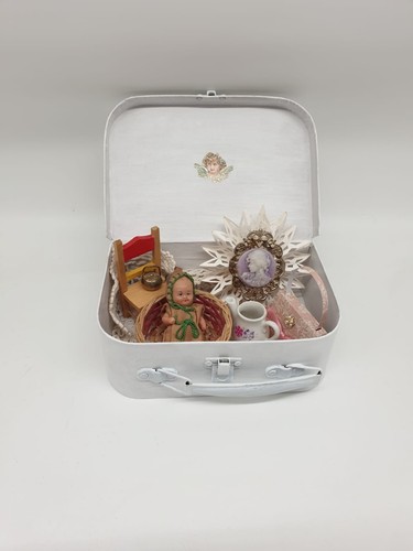 Shabby chic deko koffer mit - deko,